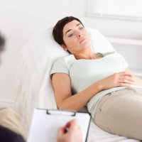 Depression: Belastende Stimmungslage mit charakteristischen Symptomen