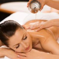 Paraffin: Eine wachsartige Substanz zur Therapie von Verstopfung, Rheuma und trockener Haut
